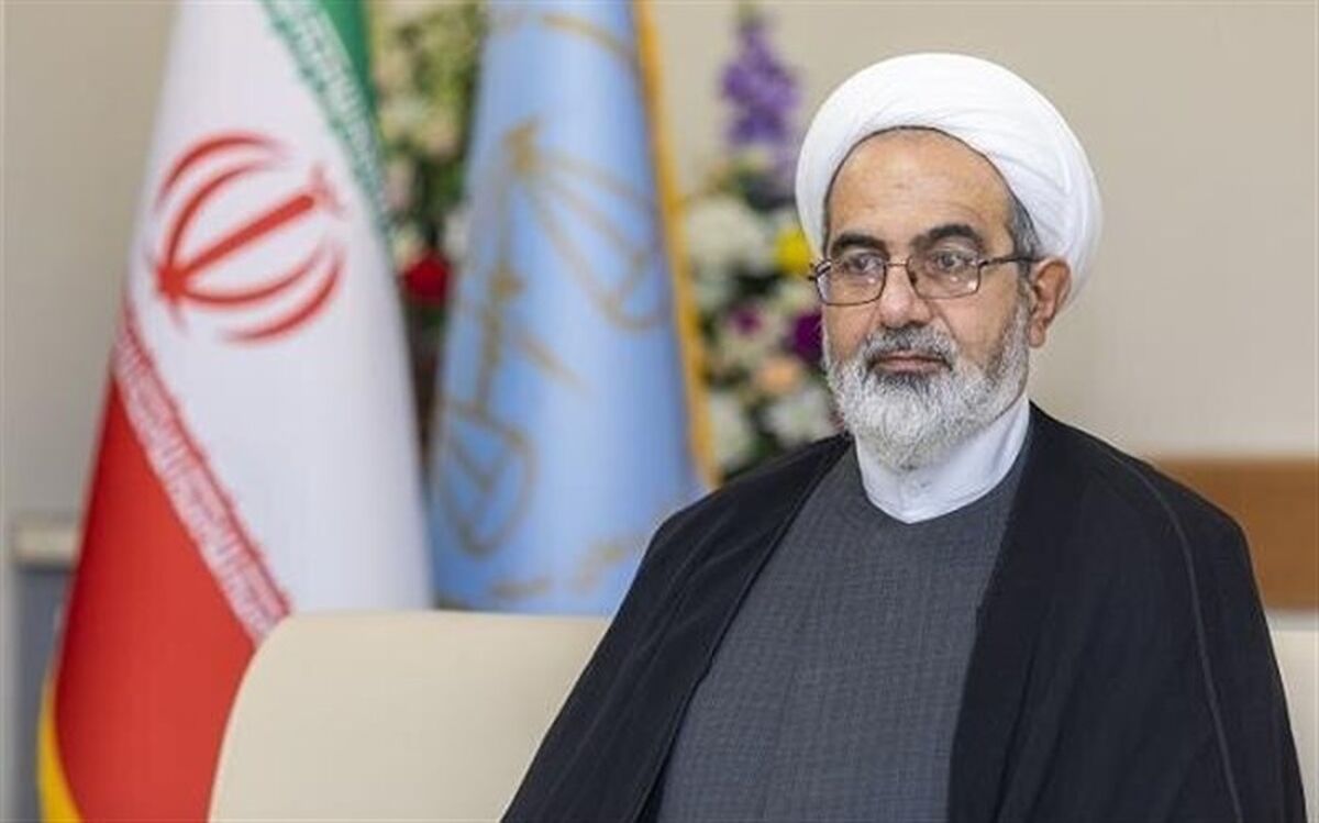 مردم در مورد تخریب اموال خود توسط ماموران به دادسراهای نظامی مراجعه کنند