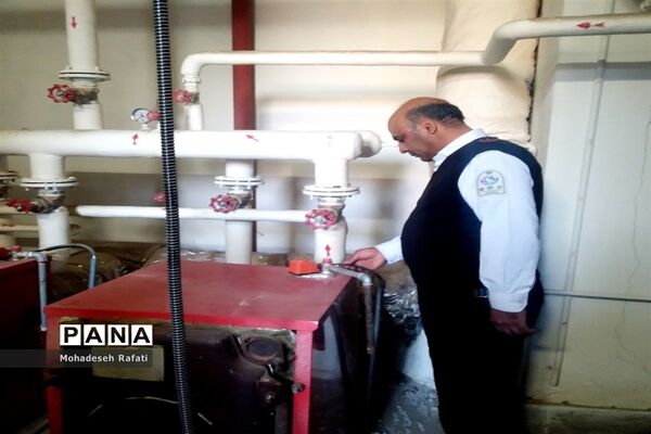 نشست رابطان اجرایی بیست و چهارمین دوره مانور های زلزله و ایمنی در مدارس