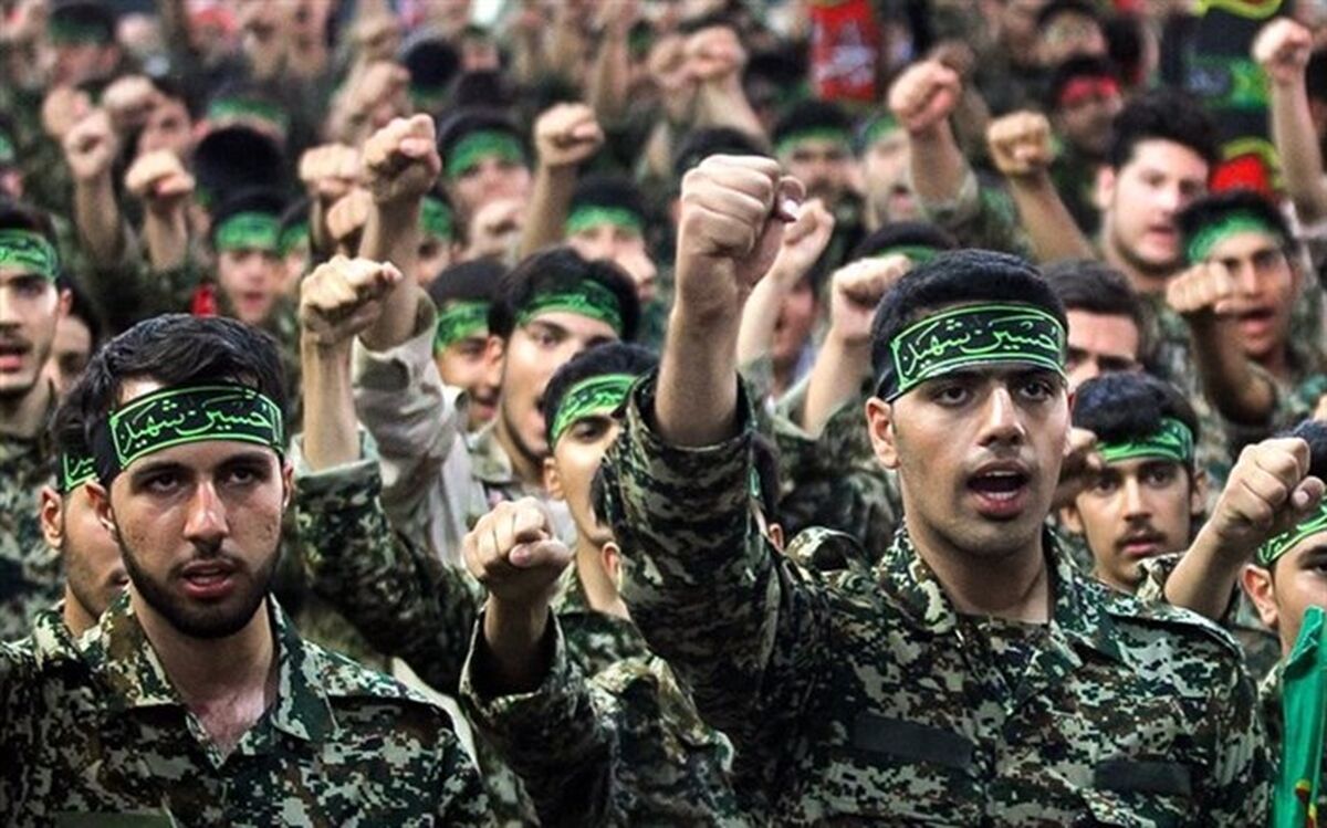 برگزاری همایش گرامیداشت هفته بسیج در محمودآباد