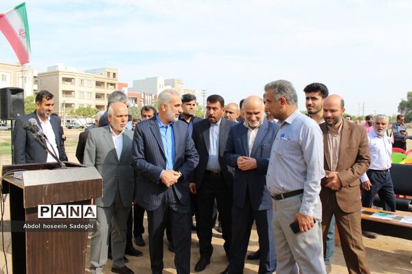 کلنگ ساخت هنرستان شهید داریوش رضایی‌نژاد در ریشهر بوشهر