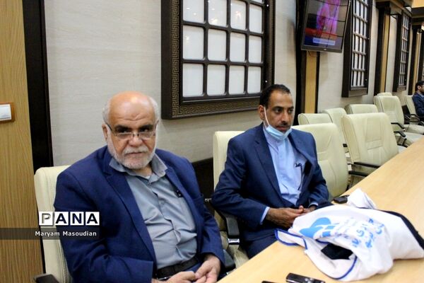 جلسه شورای آموزش و پرورش و قرارگاه عدالت تربیتی استان بوشهر با حضور وزیر آموزش و پرورش