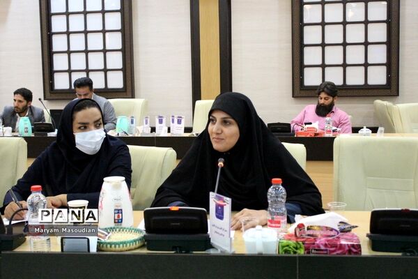 جلسه شورای آموزش و پرورش و قرارگاه عدالت تربیتی استان بوشهر با حضور وزیر آموزش و پرورش