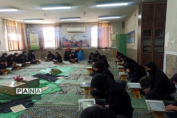 برگزاری محافل انس با قرآن دانش‌آموزان اندیمشکی به مناسبت 4 آذر