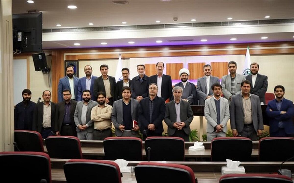 مدیران ادوار سازمان دانش‌آموزی استان قم گردهم آمدند