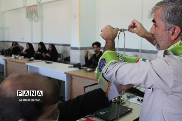 بازدید رئیس سازمان دانش‌آموزی قم از منطقه خلجستان