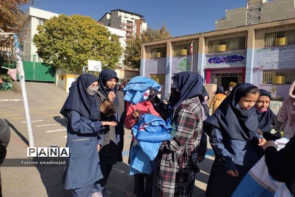 برگزاری مانور آموزشی و عملیاتی اسکان پس از زلزله در مدرسه  تربیت رودهن