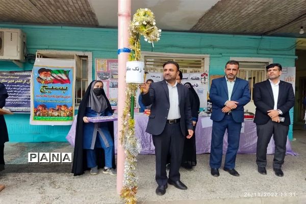 برگزاری پویش «همه حاضر» در دبیرستان تشکیلاتی پاینده ناحیه یک اهواز