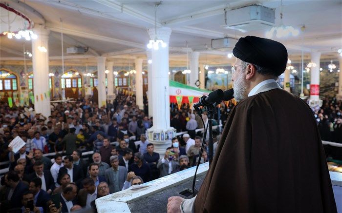 دولتمردان تمام توان خود را برای رفع مشکلات و پیشرفت کشور به کار می‌گیرند