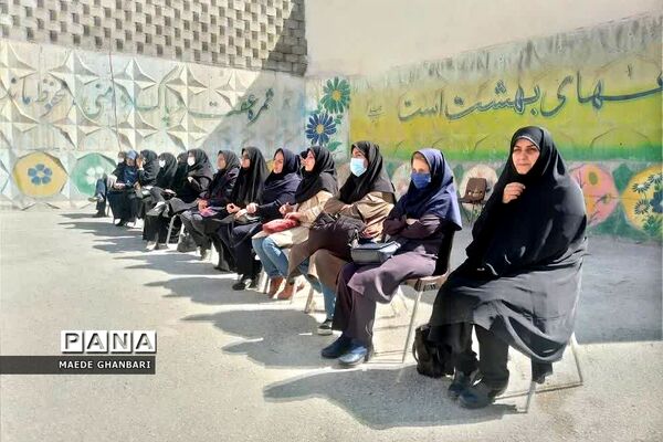 جلسه هم‌اندیشی در مدارس شهرستان پردیس
