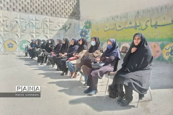 جلسه هم‌اندیشی در مدارس شهرستان پردیس