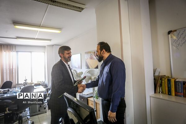 تقدیر معاون پرورشی و فرهنگی وزیر آموزش و پرورش از کارکنان سازمان دانش‌آموزی به مناسبت هفته امور تربیتی و تربیت اسلامی
