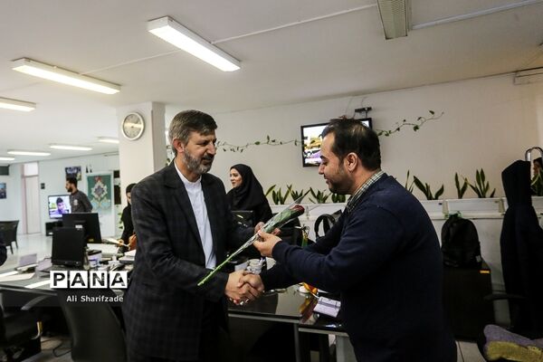 تقدیر معاون پرورشی و فرهنگی وزیر آموزش و پرورش از کارکنان سازمان دانش‌آموزی به مناسبت هفته امور تربیتی و تربیت اسلامی