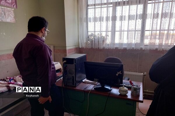 بازدید شبکه بهداشت از دبیرستان عدالت شهر جوادآباد