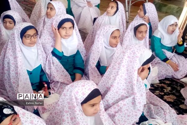 جشن تکلیف دانش‌آموزان مدارس آباده