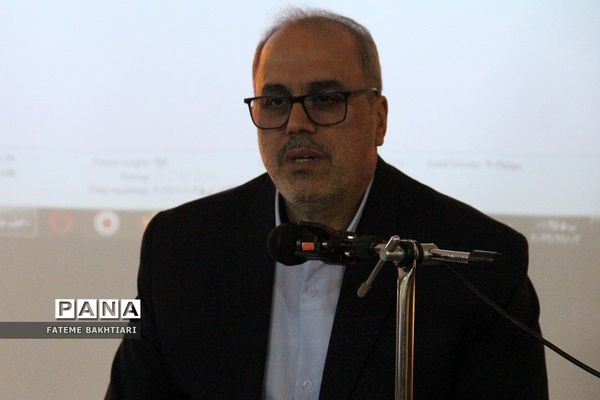 افتتاح باشگاه کارآفرینان نوجوان در پژوهش سرای رازی ناحیه یک شهرری