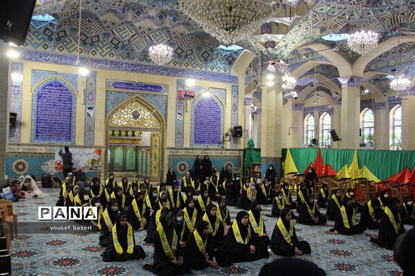 اعزام ۷۰ دانش‌آموز دختر زیارت اولی یزدی  به مشهد مقدس