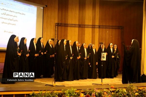 جشنواره فرهنگی هنری فردا در بخش هنرهای آوایی و سرود در سمنان-1