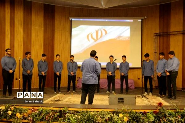جشنواره فرهنگی هنری فردا در بخش هنرهای آوایی و سرود در سمنان -2