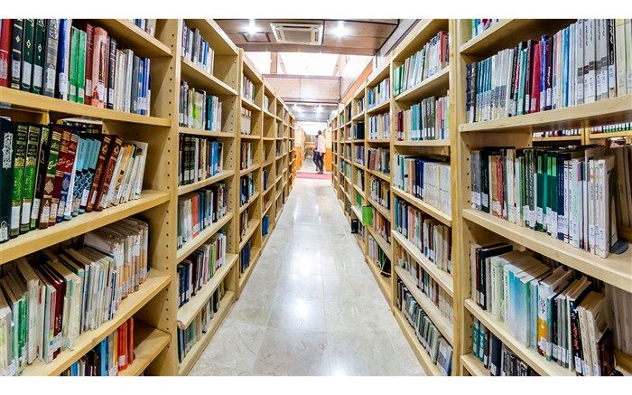 اهدای بیش از ۲ هزار جلد کتاب به کتابخانه‌های عمومی آذربایجان‌غربی