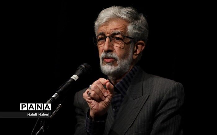 رئیس فرهنگستان زبان و ادب فارسی: بررسی گویش‌های مناطق مرزی موضوعی بکر است