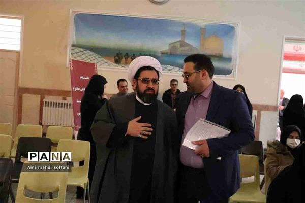 همایش گرامیداشت هفته تربیت اسلامی و اختتامیه اجلاس نماز ناحیه سه تبریز