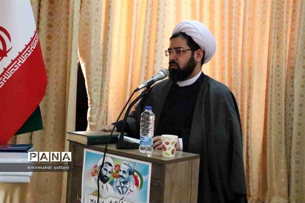 همایش گرامیداشت هفته تربیت اسلامی و اختتامیه اجلاس نماز ناحیه سه تبریز