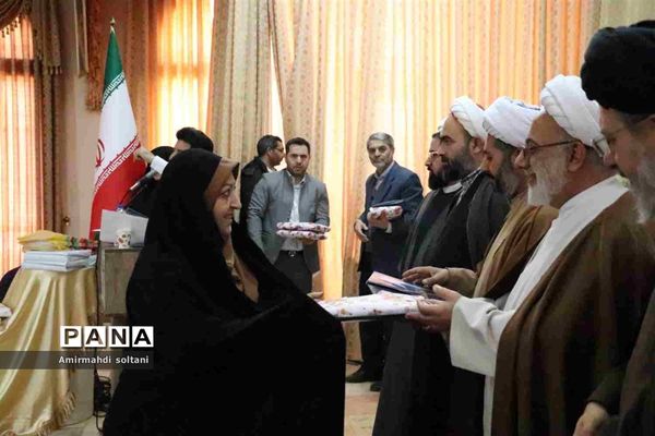 همایش گرامیداشت هفته تربیت اسلامی و اختتامیه اجلاس نماز ناحیه سه تبریز