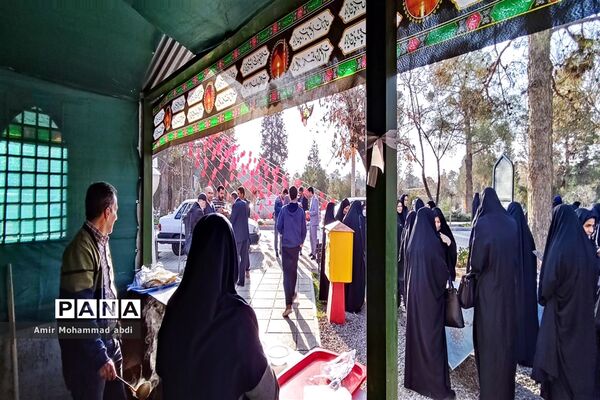 تجلیل و تقدیر از تلاش‌گران عرصه تربیت مدارس کهریزک