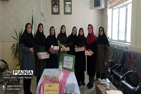 گرامیداشت هفته امور تربیتی در مدارس دخترانه  شهرستان کاشمر