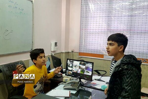 اداره یک روز مدرسه در طرح ایما توسط دانش‌آموزان دبستان پسرانه  سما یک رودهن