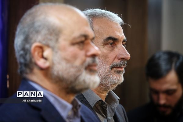 نشست وزرای آموزش و پرورش و کشور در ارتباط با مسمومیت دانش‌آموزان