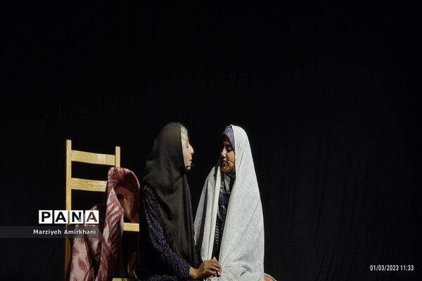 کنسرت نمایش دل آرام در فرهنگسرای شهرکرد