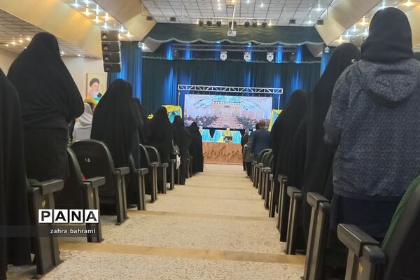 برگزاری اجلاسیه نماز ناحیه 3 شیراز در تالار معلم