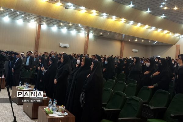 برگزاری اجلاسیه نماز ناحیه 3 شیراز در تالار معلم