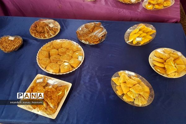 نمایشگاه صنایع دستی در نیمروز