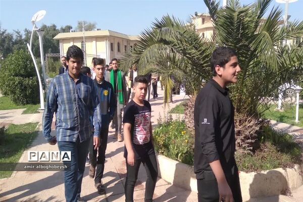 جشنواره قرآن عترت و نماز قطب2 خوزستان در کارون