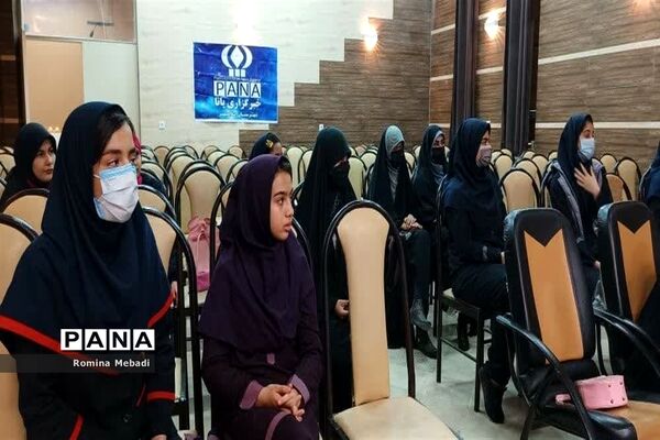 دوره آموزشی خبرنگار،دانش‌آموزان دختر پانا شهرستان اسلامشهر
