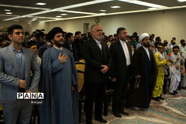 اجتماع بزرگ دانش‌آموزی « نسل ظهور» در مسجد مقدس جمکران