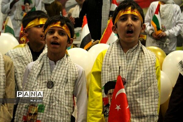 اجتماع بزرگ دانش‌آموزی « نسل ظهور» در مسجد مقدس جمکران