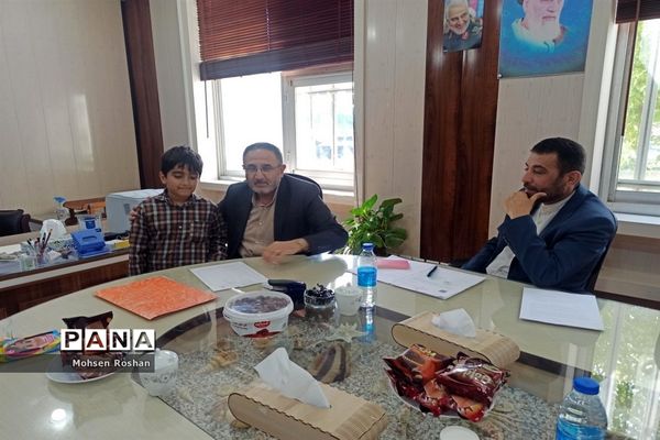 دومین روز فعالیت ستاد ارتباطات مردمی سفر ریاست جمهوری در آموزش و پرورش استان بوشهر