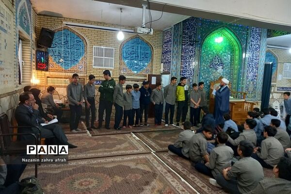 جشن تکلیف پسران دبیرستان ۱۳ آبان رودهن