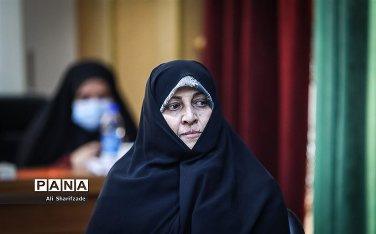 نقش مادر به عنوان اولین مربی تربیتی، نقشی بی‌بدیل است