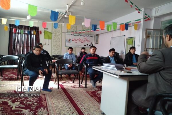 برگزاری کارگاه‌ توجیهی مرحله استانی  مسابقات قرآن عترت و نماز دانش‌آموزان پسر خلیل آباد