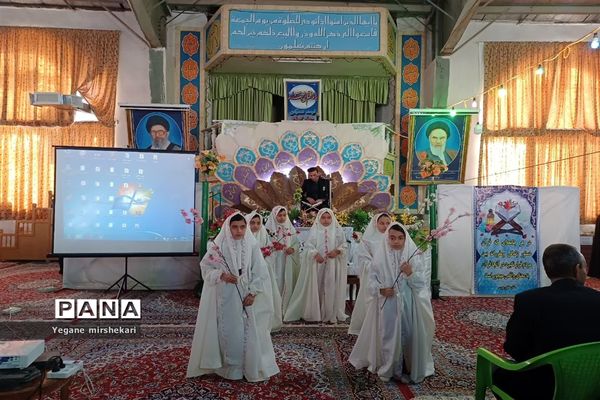 برگزاری مسابقات ۱۴ گانه قرآن، عترت و نمازدر مدارس سرچهان