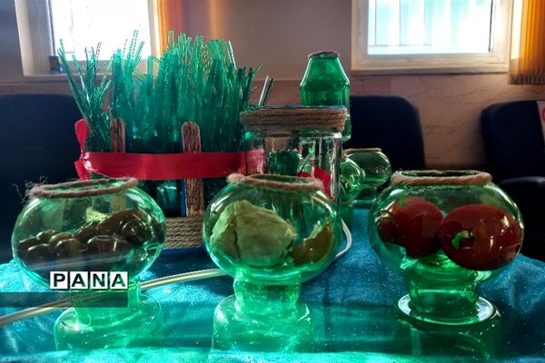 برپایی بازارچه کسب و کار دانش‌آموزی در دبیرستان مرضیه