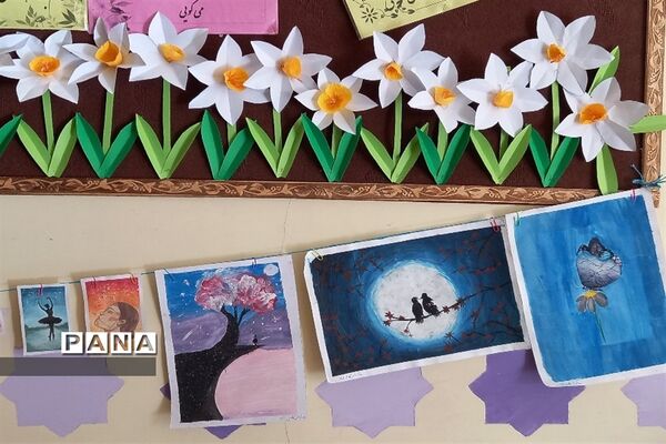 برپایی بازارچه کسب و کار دانش‌آموزی در دبیرستان مرضیه