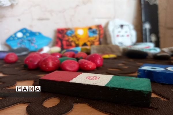 برپایی بازارچه کسب و کار دانش‌آموزی در دبیرستان مرضیه