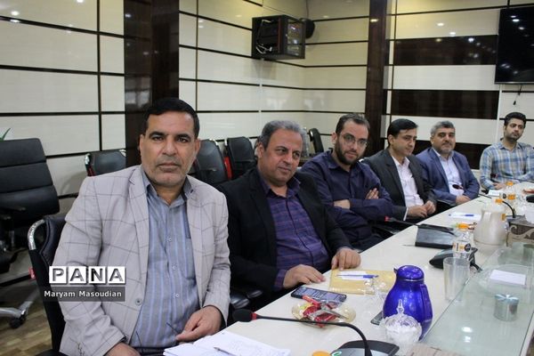 کارگاه توانمند‌سازی با محوریت ارزیابی دستگاه و جشنواره شهید رجایی در بوشهر