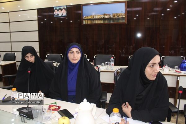 کارگاه توانمند‌سازی با محوریت ارزیابی دستگاه و جشنواره شهید رجایی در بوشهر