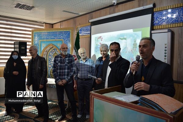 تجلیل از دانش‌آموزان برتر و مقام آور مدرسه شهید کلهر
